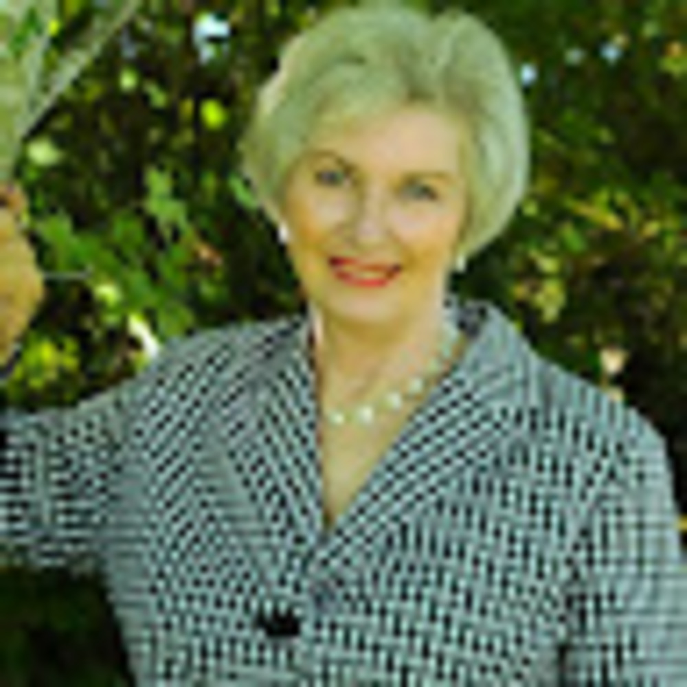 Meet your Posher, Debra